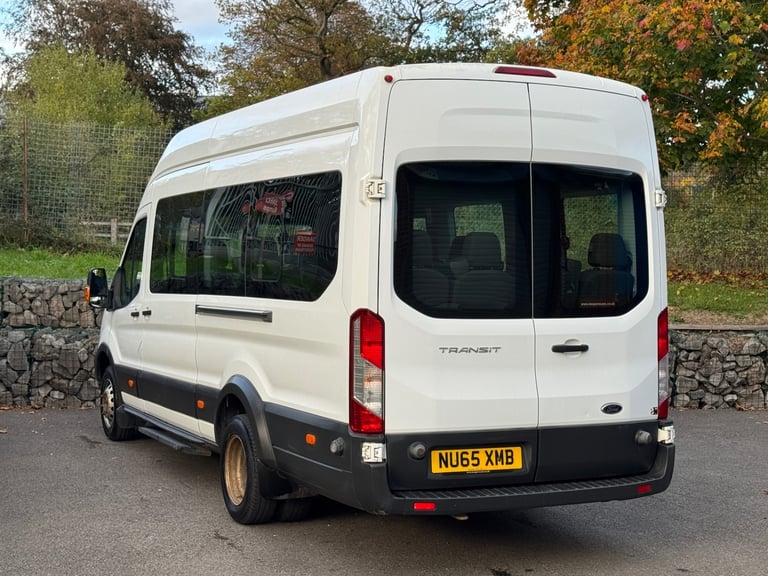 2015 Ford Transit 2.2 TDCi 460 Minibus 5dr Manual L4 H3 (17 seats) NA Diesel Manual