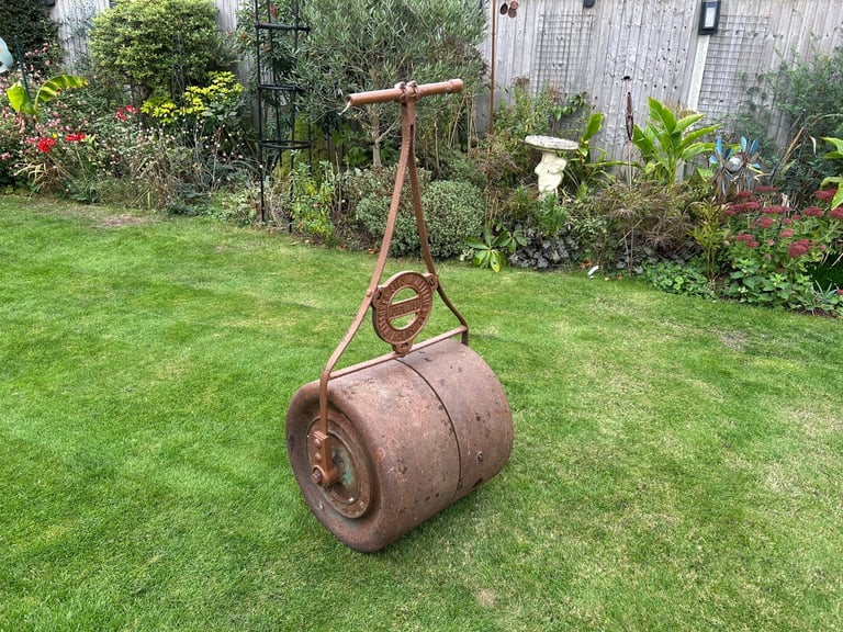 Garden heavy roller