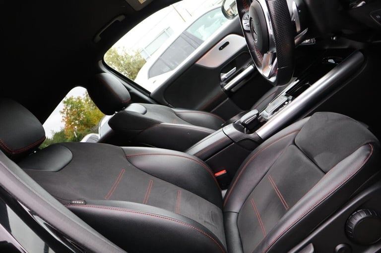 MERCEDES-BENZ EQA EQA 250 66.5kWh AMG Line Auto 5dr 2022