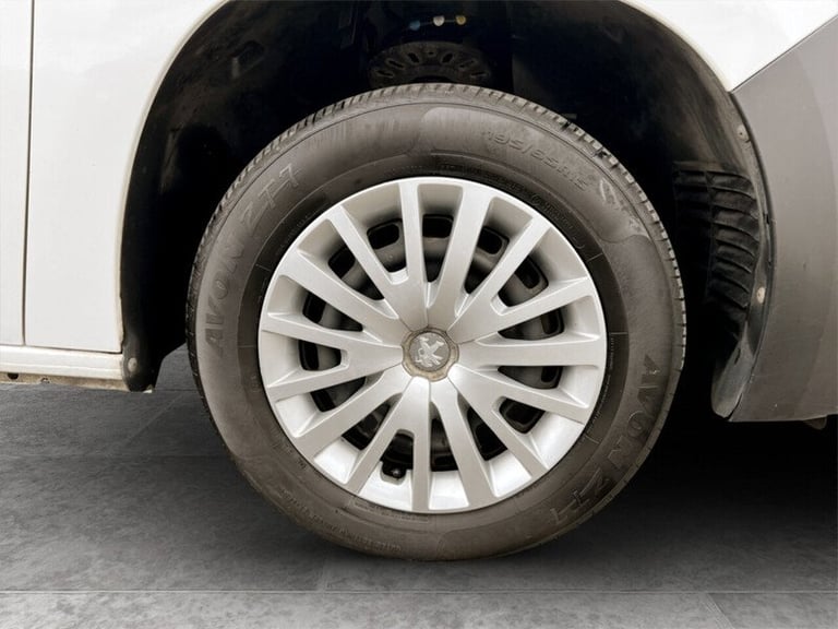 2020 Peugeot Partner BlueHDi 650 Professional Panel Van Diesel Manual