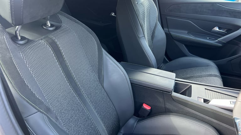 2025 Peugeot 308 SW 1.2 PureTech MHEV GT Estate 5dr Petrol Hybrid e-DSC Euro 6 (s/s) (136 ps) Est...