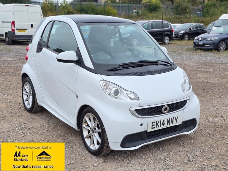 2014 smart fortwo 1.0 MHD Passion Coupe 2dr Petrol SoftTouch Euro 5 (s/s) (71 bhp) Coupe Petrol A...
