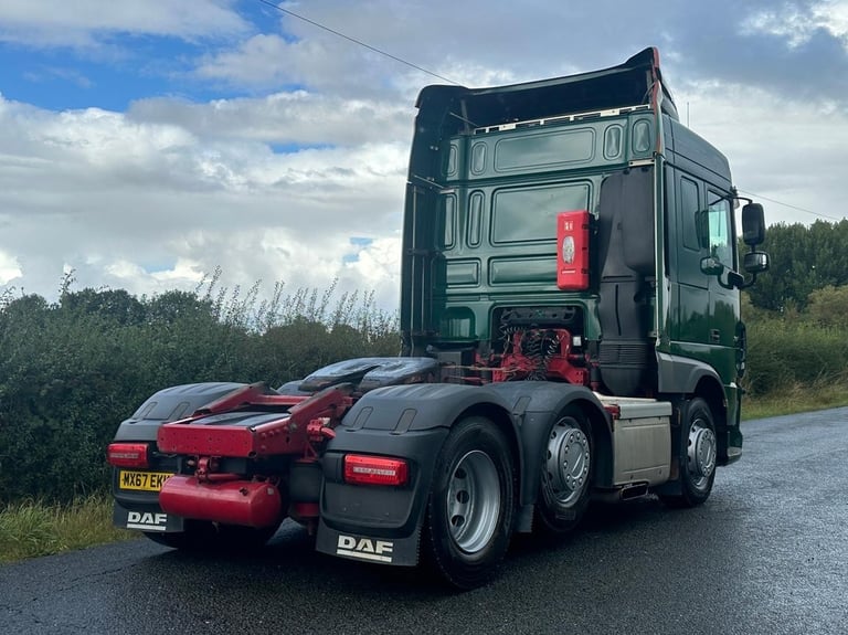DAF TRUCKS XF105 460 6 X 2 Tractor Unit