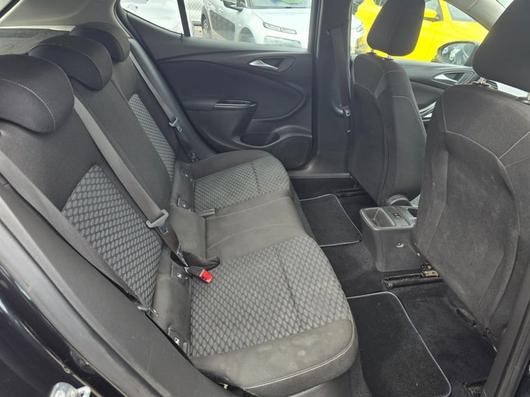 2016 16 VAUXHALL ASTRA 1.4I TURBO DESIGN HATCHBACK 5DR PETROL MANUAL EURO 6 (125