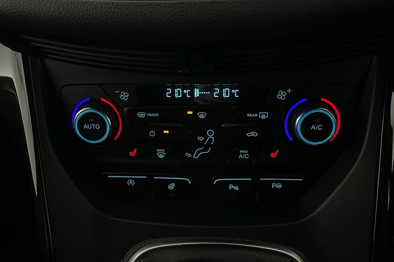  Ford Kuga 2.0 Tdci Ecoblue St Line Edition Suv 5dr Diesel Manual Awd Euro 6