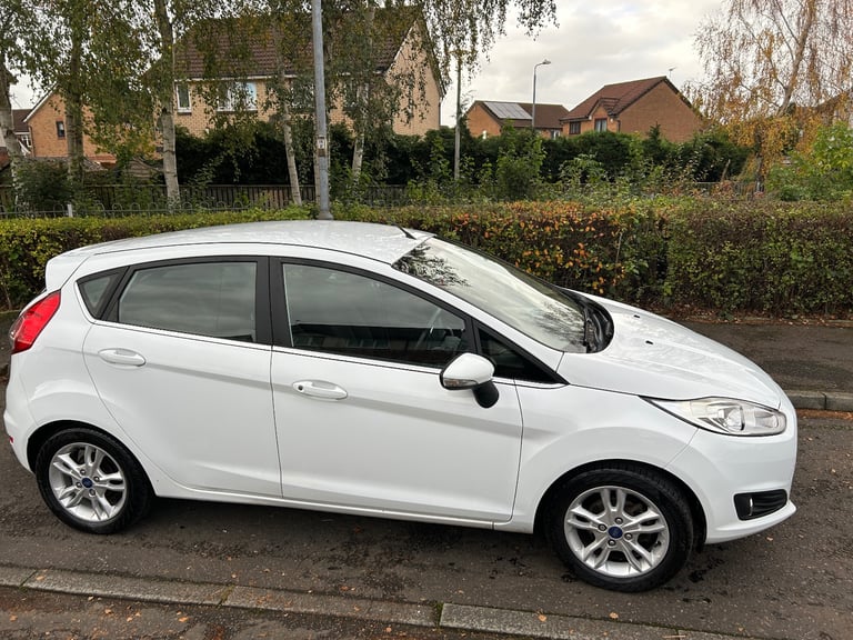 2014 FORD FIESTA ZETEC 5 DR