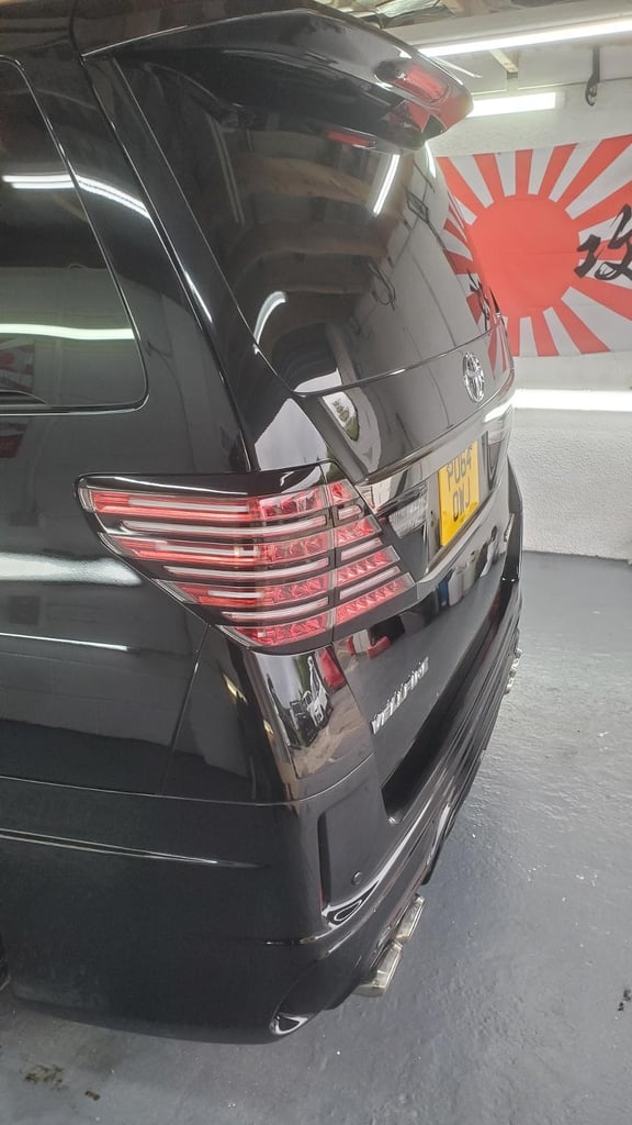 Toyota vellfire golden eyes 2.4 automatic 7 seat japanese import 56k miles 2014 