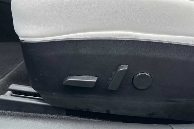 2020 Tesla Model 3 Performance AWD 4dr [Performance Upgrade] Auto SALOON ELECTRIC Automatic