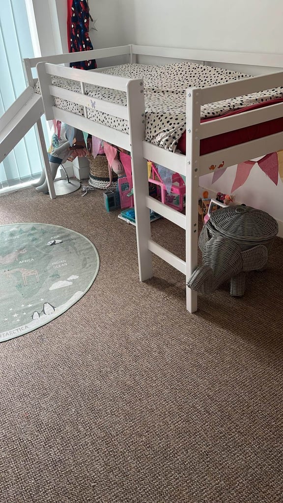 Mid sleeper with Slide