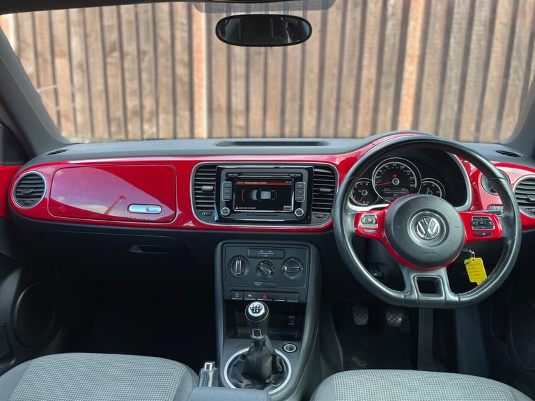 2014 Volkswagen Beetle 1.6 TDI BlueMotion Tech Design Euro 5 (s/s) 3dr HATCHBACK Diesel Manual