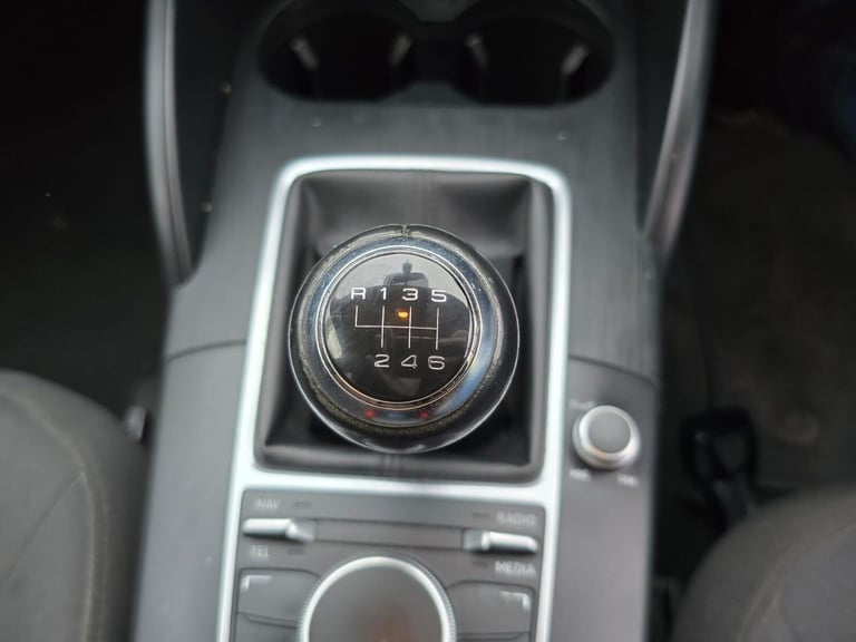 2016 Audi A3 2.0 TDI SE Technik Sportback Euro 6 (s/s) 5dr Hatchback Diesel Manual