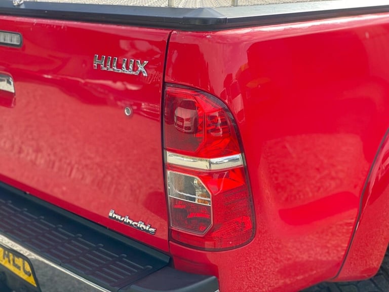 2013 Toyota Hilux Invincible D/Cab Pick Up 3.0 D-4D 4WD 171 PICK UP DIESEL Manual