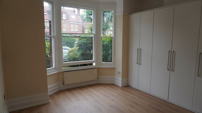 New completely refurbished one bed garden flat