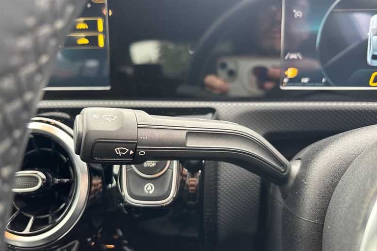 2020 Mercedes-Benz A-Class A200 Sport 4dr Auto SALOON PETROL Automatic