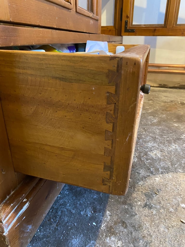 LARGE CUPBOARD DISPLAY CABINET STORAGE UNIT 