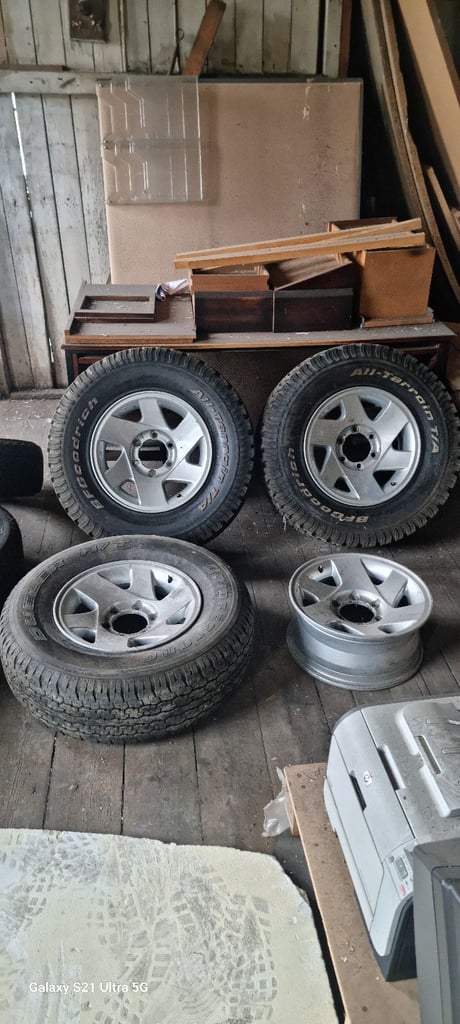 Mitsubishi L200 Alloy Wheels BFGoodrich Tyres 