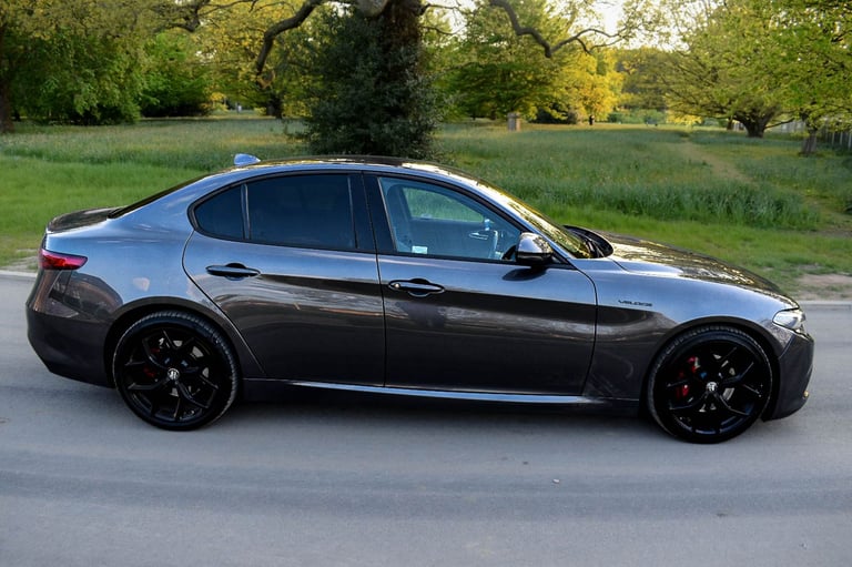 Alfa Romeo, GIULIA, Saloon, 2021, Semi-Auto, 1995 (cc), 4 doors