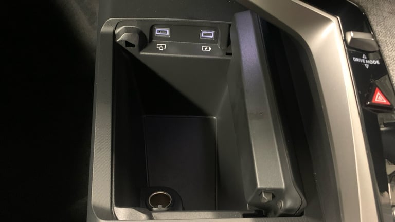 2024 Peugeot 3008 1.2 MHEV Allure e-DSC Euro 6 (s/s) 5dr SUV Hybrid Automatic