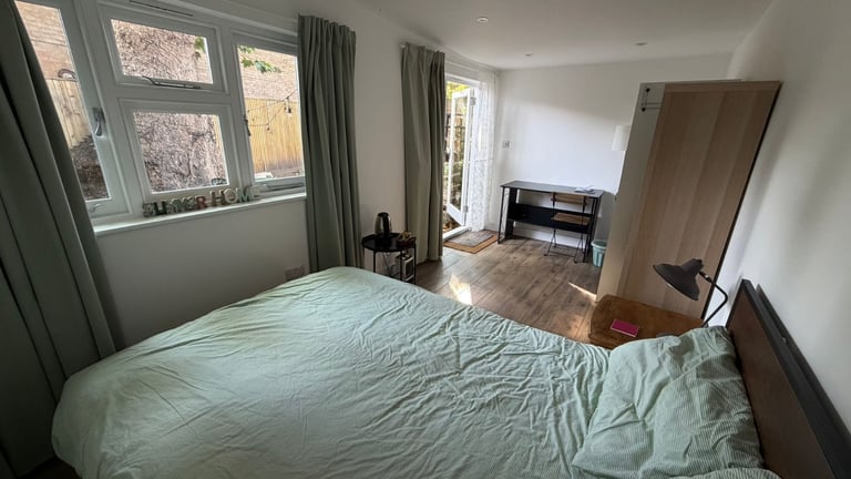 Double bedroom studio