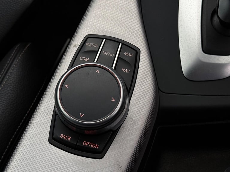 2021 BMW 2 Series 2.0 220i GPF M Sport Auto Euro 6 (s/s) 2dr CONVERTIBLE Petrol Automatic