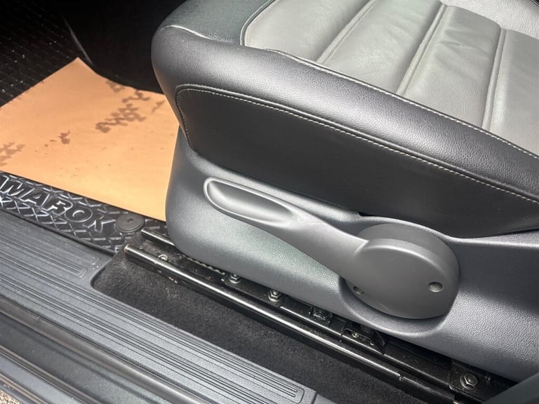 2017 Volkswagen Amarok 3.0 TDI V6 BlueMotion Tech Highline Auto 4Motion Euro 6 (s/s) 4dr Pick Up ...