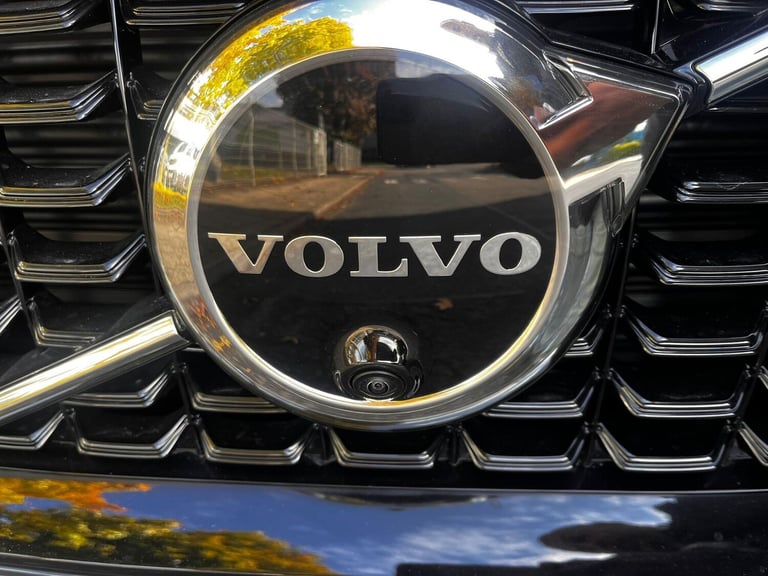 2023 Volvo XC90 2.0h T8 Recharge 18.8kWh Plus Auto 4WD Euro 6 (s/s) 5dr ESTATE Petrol/Electric Hy...