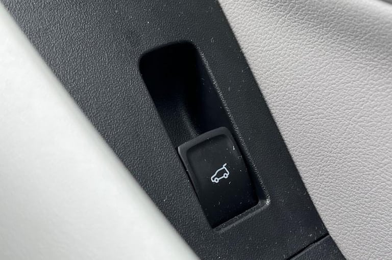 2025 Ford Capri 210kW Premium 77kWh 5dr Auto HATCHBACK ELECTRIC Automatic