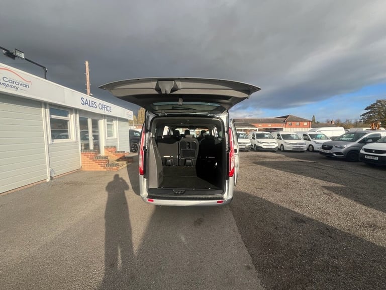 2022 Ford Tourneo Custom 2.0 EcoBlue 130ps L/R 8 Seater Titanium Auto MPV DIESEL Automatic