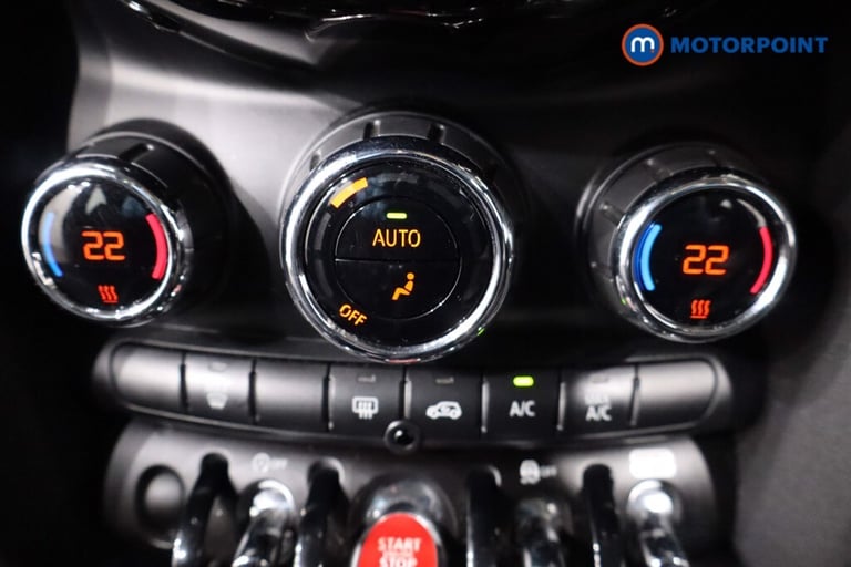 2018 MINI Hatch 1.5 Cooper II 5dr [Chili-Nav-Plus Pack] Hatchback Petrol Manual