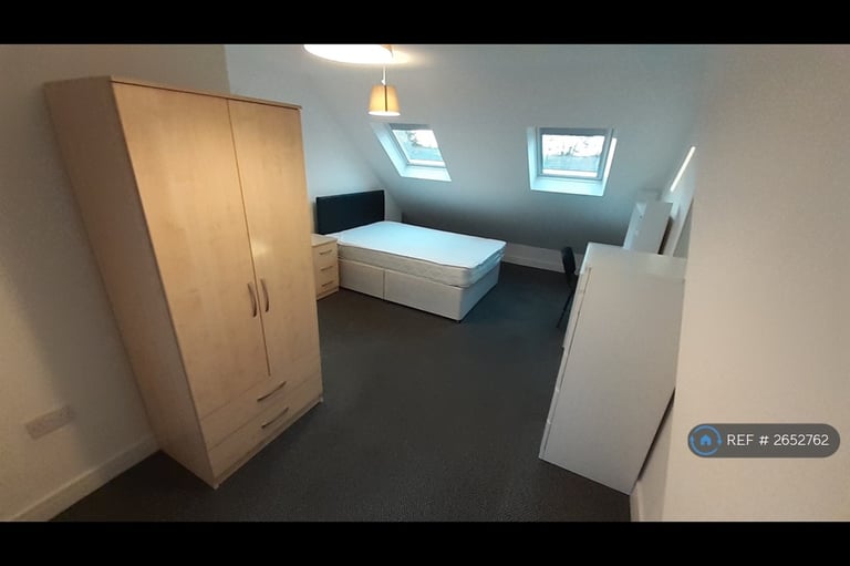 5 bedroom house in Charter Avenue, Coventry, CV4 (5 bed) (#2652762)