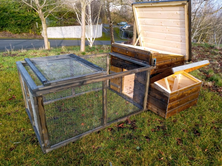 Chicken 🐔 coop wooden hen ark with cage 