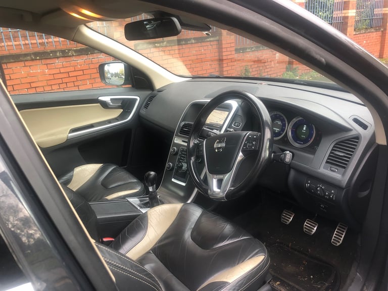 2011 Volvo XC60, R-Design Estate