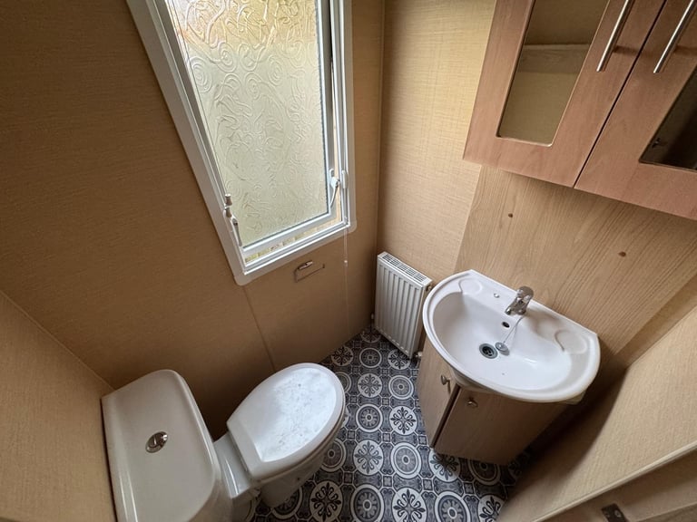 2 Bed Willerby Static Caravan- DG, CH, Ensuite - Offsite Sale for Private Land