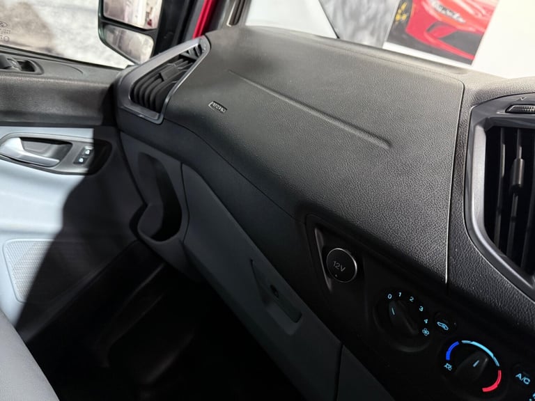 2014 Ford Transit Custom 2.2 TDCi 290 Sport L1 H1 5dr PANEL VAN Diesel Manual
