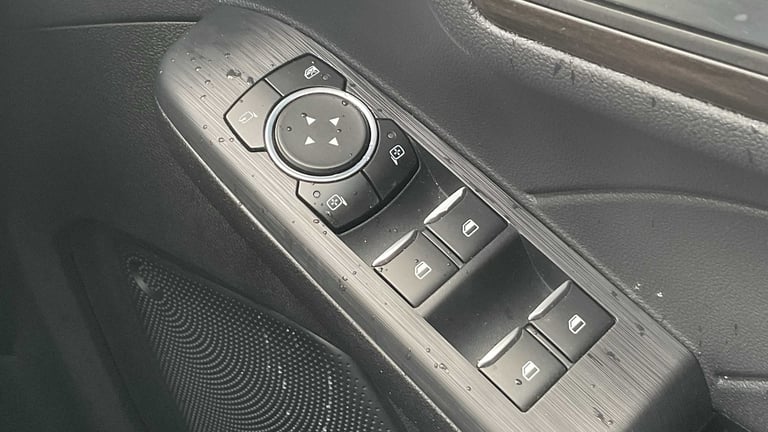 2022 Ford Kuga 2.5 FHEV Vignale 5dr CVT SUV Hybrid Ele Automatic