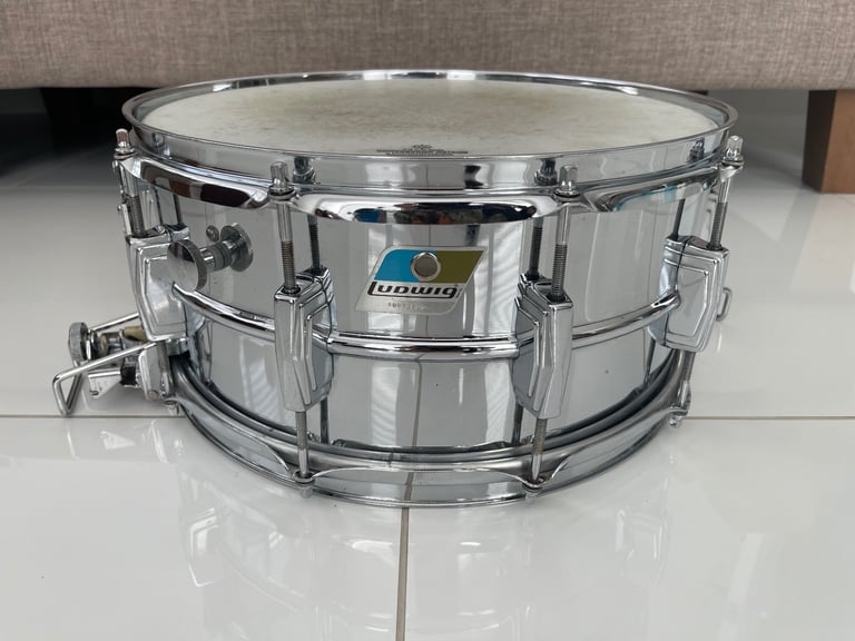 Vintage 70’s  Ludwig 411 14x6.5 Super Sensitive Snare Drum