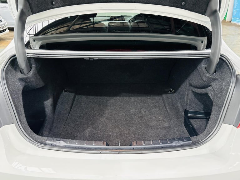 2013 BMW 3 Series 2.0 320i M Sport Euro 6 (s/s) 4dr SALOON Petrol Manual