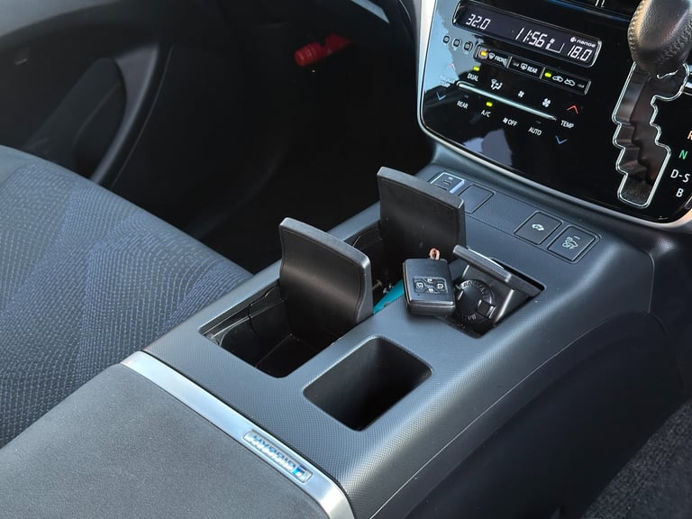 2019 TOYOTA ESTIMA HYBRID 12/2019 (69 PLATE) PURPLE 7 SEATER HALF LEATHER 