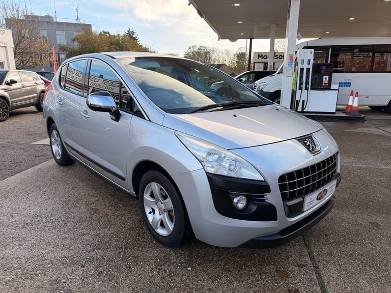 2013 Peugeot 3008 1.6 HDi 115 SR 5dr HATCHBACK DIESEL Manual