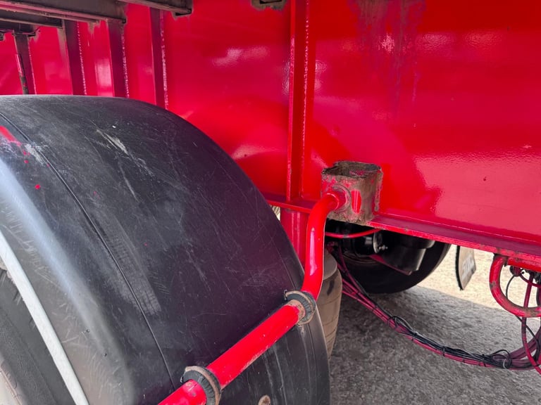 Crane Flat bed extender trailer 43ft closed 