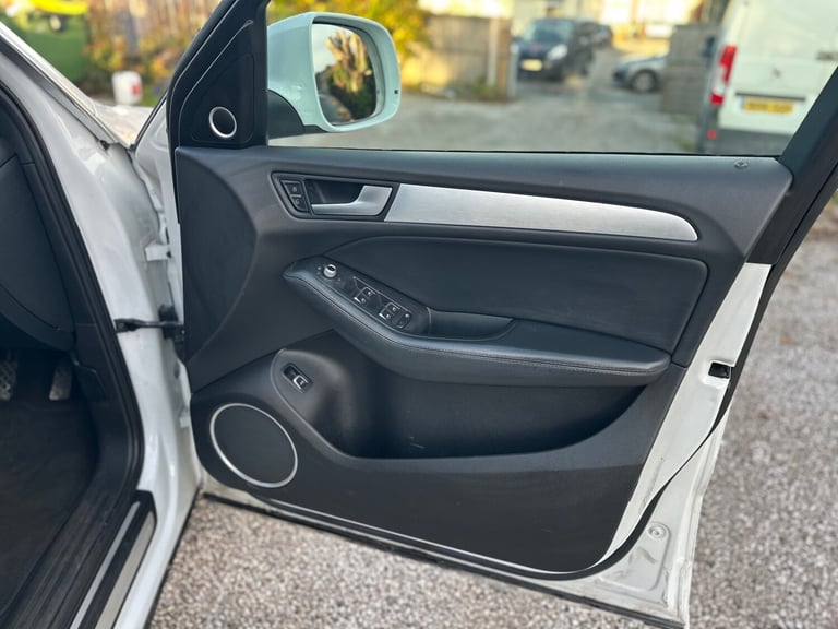 2014 Audi Q5 3.0 TDI Quattro S Line Plus 5dr S Tronic ESTATE Diesel Automatic