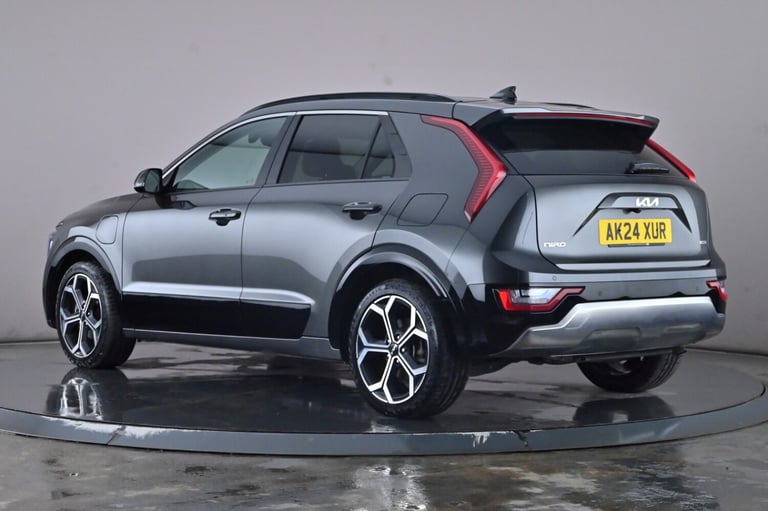  Kia Niro Plug In Hybrid 1.6 Gdi 11.1kwh 4 Suv 5dr Petrol Plug In Hybrid Dct
