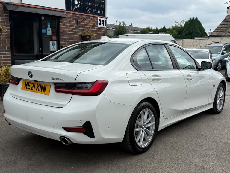 2021 BMW 3 Series 2.0 330e 12kWh SE Pro Auto Euro 6 (s/s) 4dr SALOON Petrol/Electric Hybrid Autom...