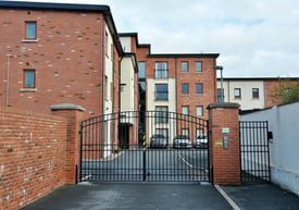 To let :2 Bedroom Apartment, Summerhill Gate, Belfast 