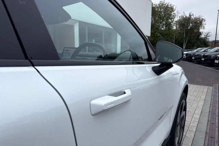 2025 Volvo EX30 Single Motor Extended Range 69kWh Plus SUV 5dr Electric Auto (272 ps) ESTATE Elec...