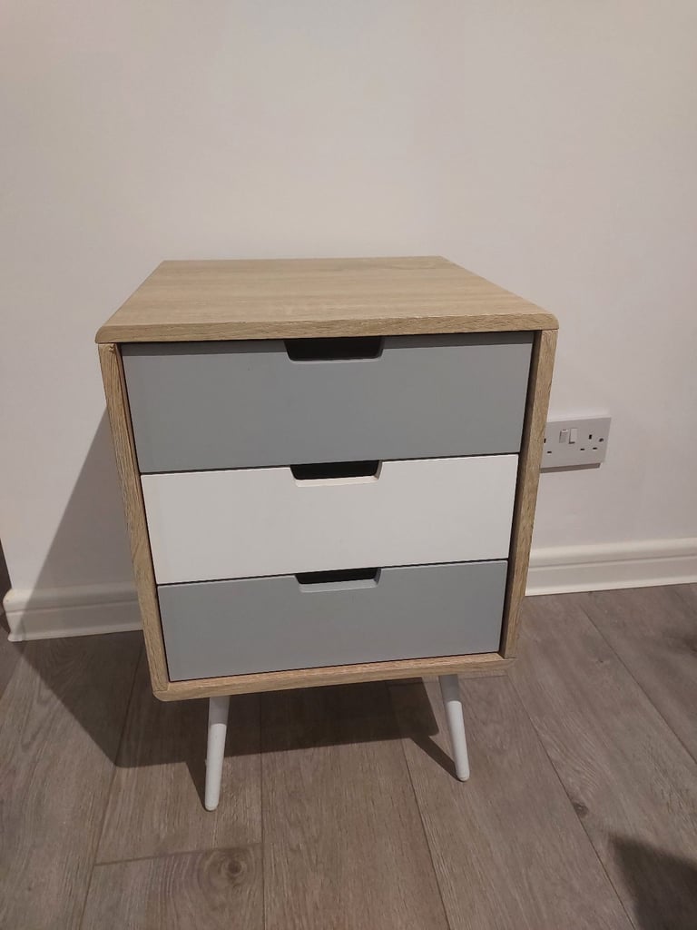 Bedside table