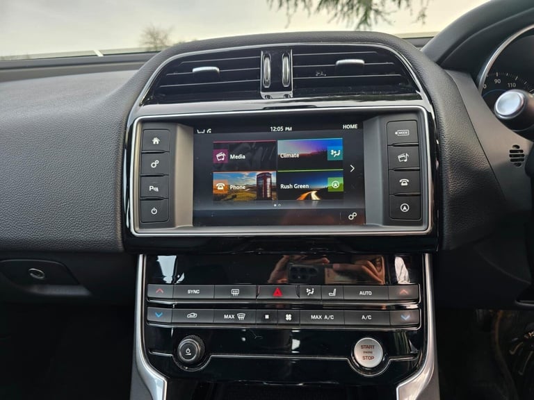 2017 Jaguar XE 2.0d Prestige Auto Euro 6 (s/s) 4dr Saloon Diesel Automatic