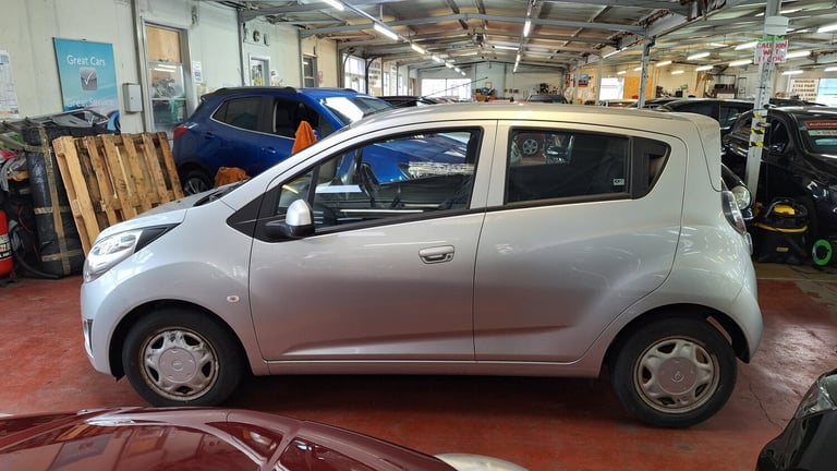 2012 Chevrolet Spark 1.0 LS 5-Door From £3,495 + Retail Package HATCHBACK Petrol Manual