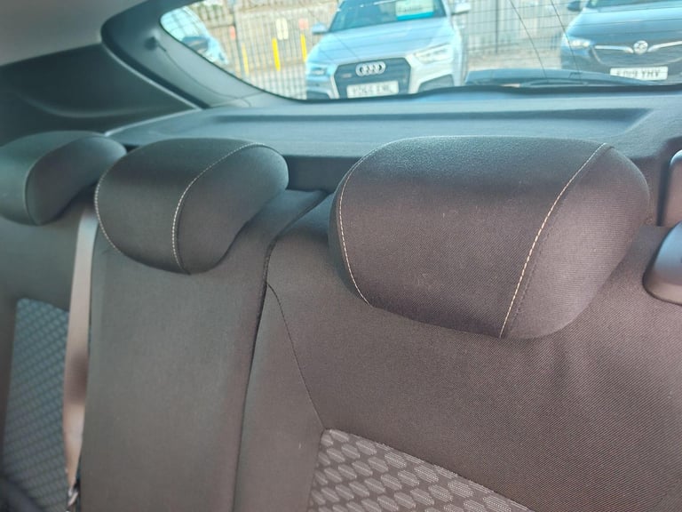 2020 Vauxhall Astra 1.5 Turbo D Business Edition Nav Euro 6 (s/s) 5dr HATCHBACK Diesel Manual