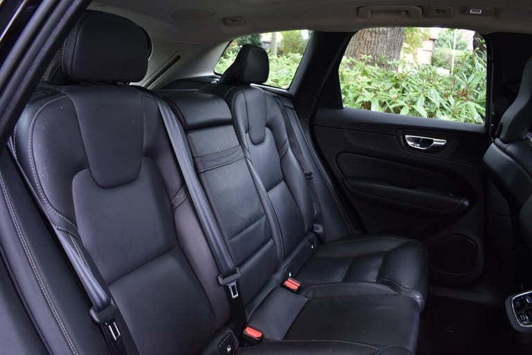 2021 Volvo XC60 B5 INSCRIPTION+Panoramic Sunroof Estate Petrol/Ele Automatic